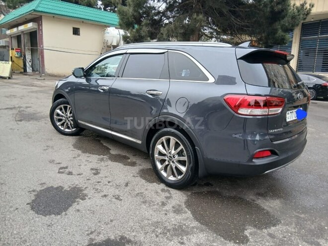 Kia Sorento-10