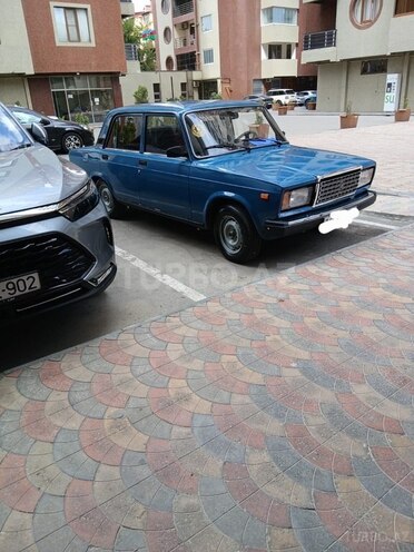 LADA (VAZ) 2107-2
