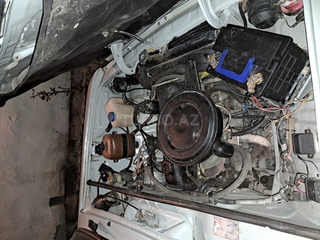 LADA (VAZ) 2106-4