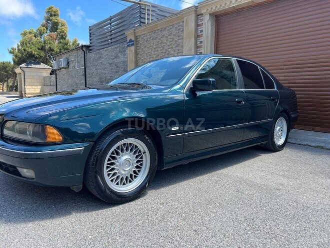 BMW 523-5