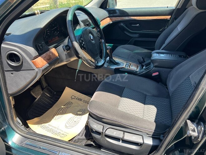 BMW 523-2