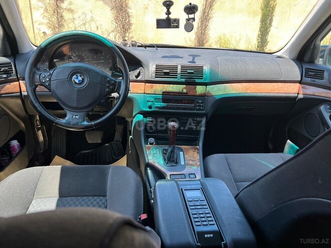 BMW 523-7