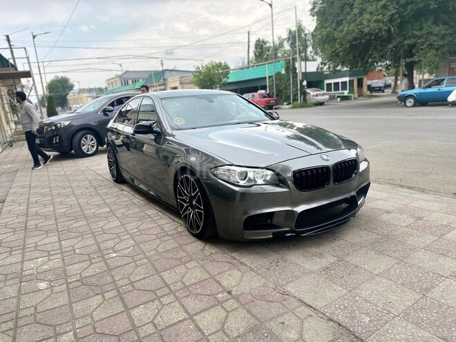 BMW 528-2