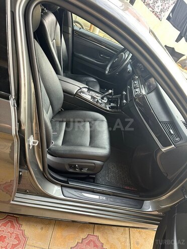 BMW 528-8