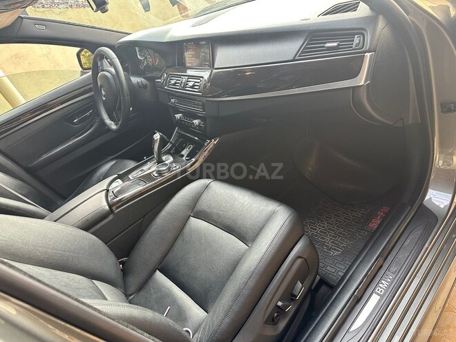 BMW 528-9