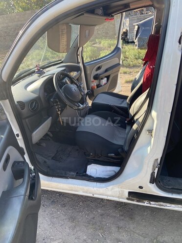Fiat Doblo-2