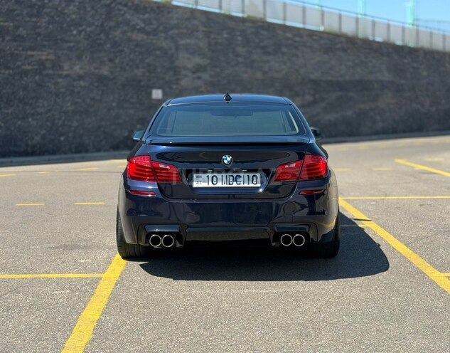 BMW 528-6
