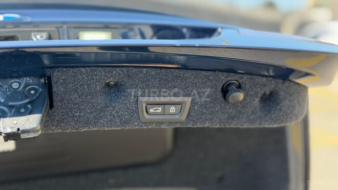 BMW 528-15