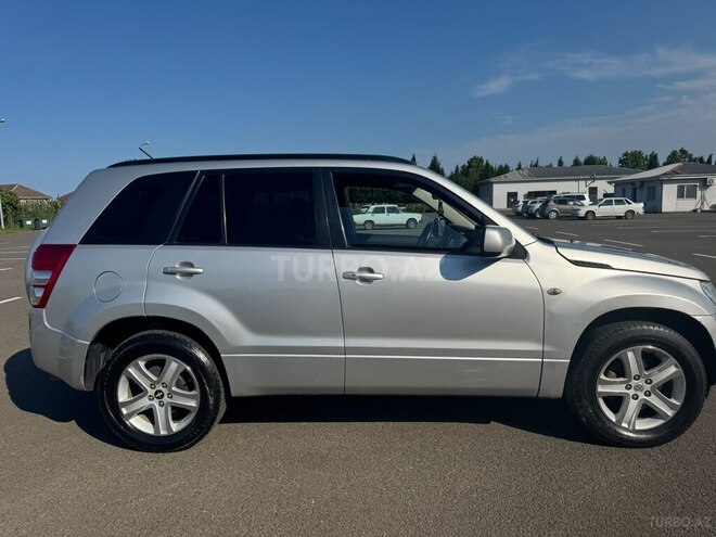 Suzuki Grand Vitara-4