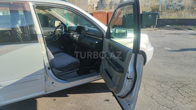 Nissan X-Trail-12