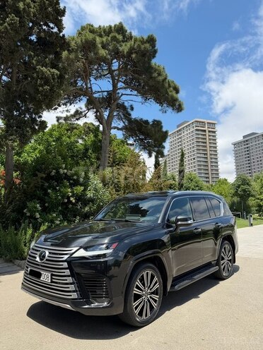 Lexus LX 500d-3