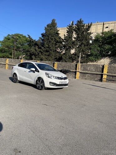 Kia Rio-6