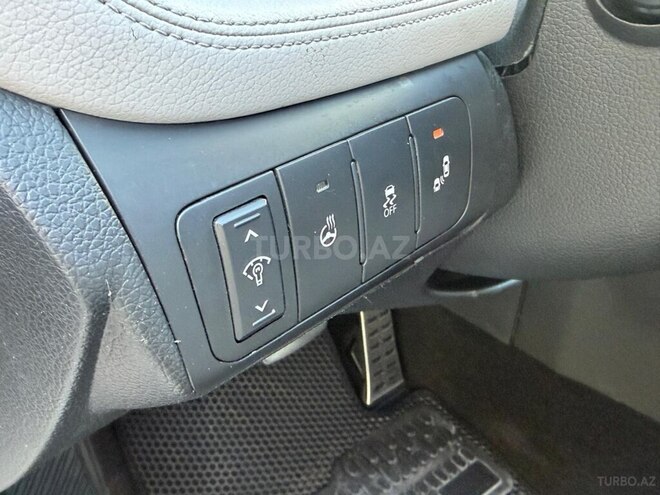Kia Optima-12