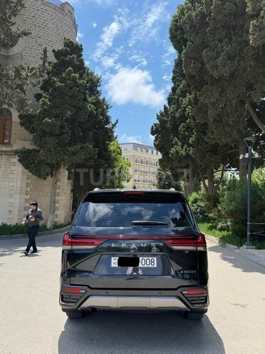 Lexus LX 500d-4
