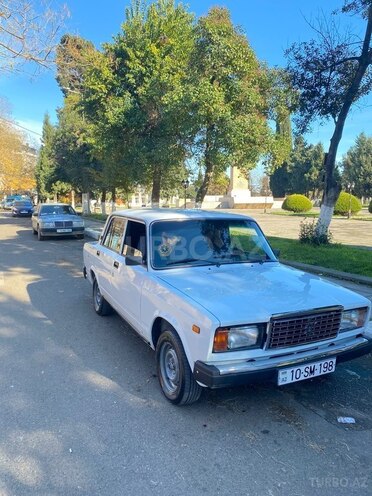 LADA (VAZ) 2107-5