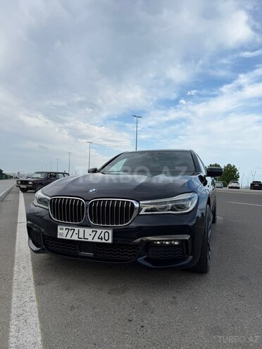 BMW 740-2