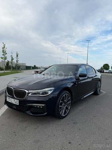BMW 740-3