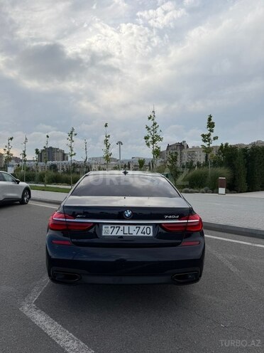 BMW 740-4