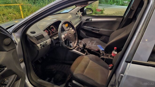 Opel Astra-3