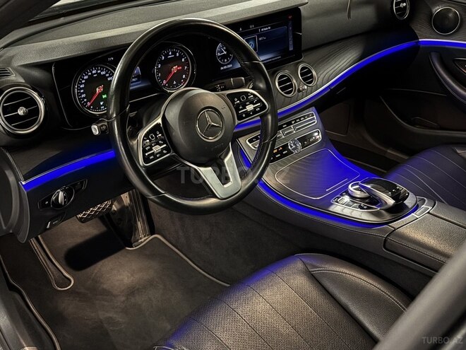 Mercedes E 300-3