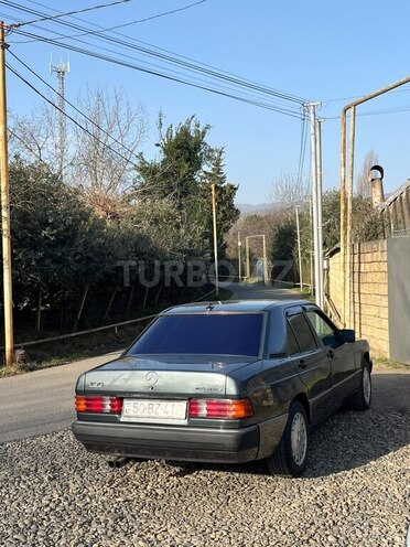 Mercedes 190-3