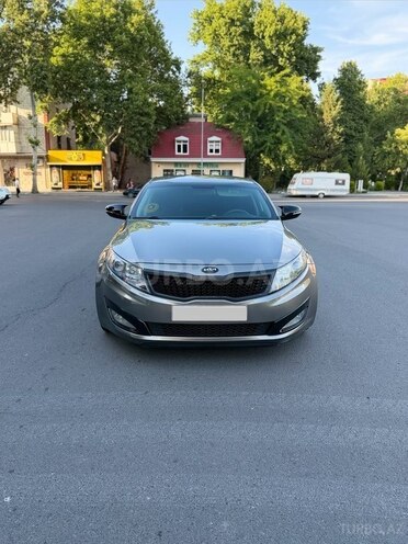 Kia Optima-1