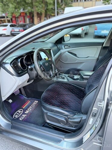 Kia Optima-6