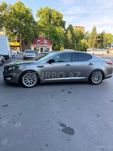 Kia Optima-8