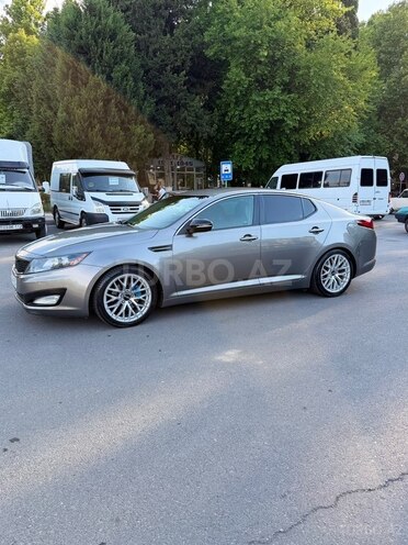 Kia Optima-15