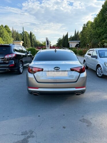Kia Optima-14