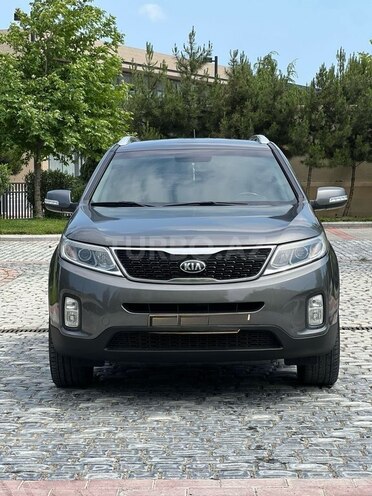 Kia Sorento-1
