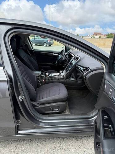 Ford Fusion (North America)-5