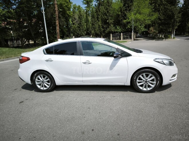 Kia Cerato-4