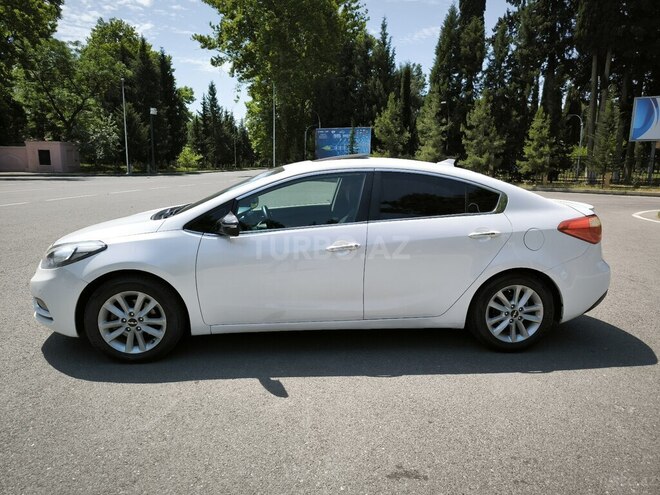 Kia Cerato-3