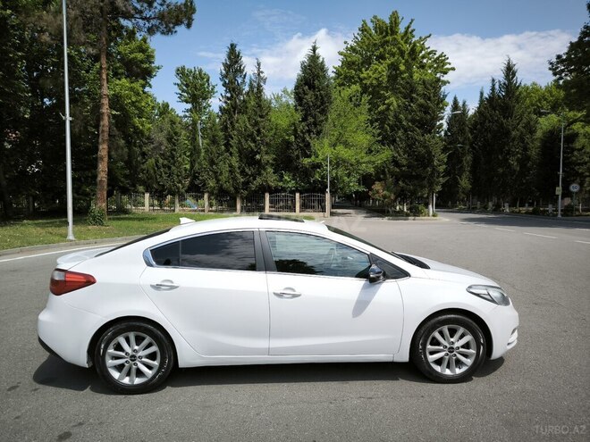 Kia Cerato-8