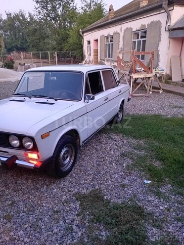 LADA (VAZ) 2106-5