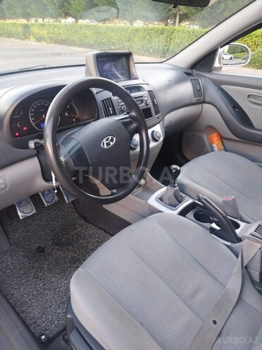 Hyundai Avante-9