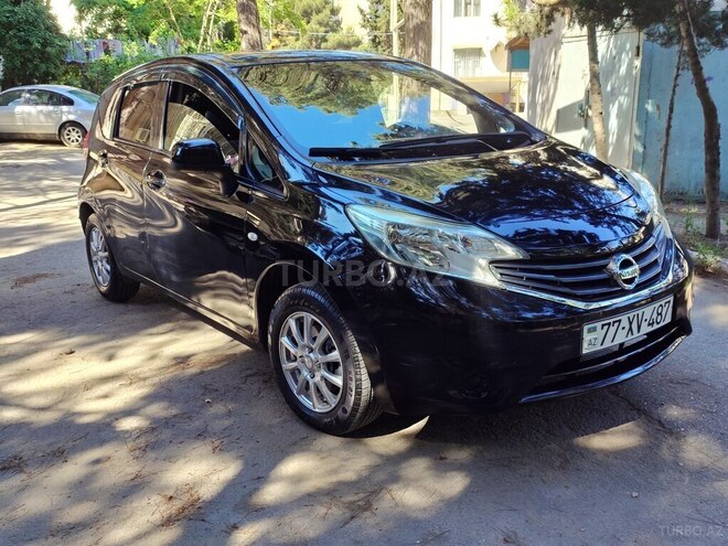 Nissan Note-8