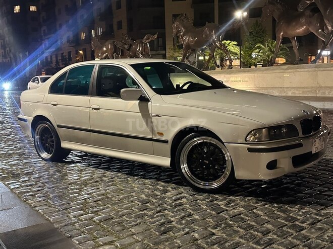BMW 525-4