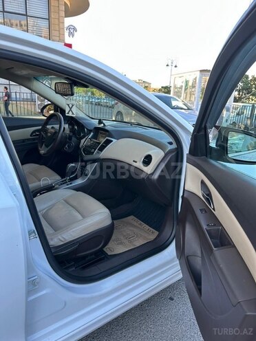 Chevrolet Cruze-6