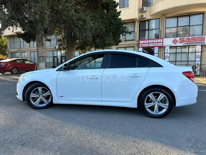 Chevrolet Cruze-4