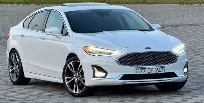 Ford Fusion (North America)-13