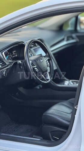 Ford Fusion (North America)-15