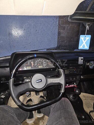 LADA (VAZ) Niva-12