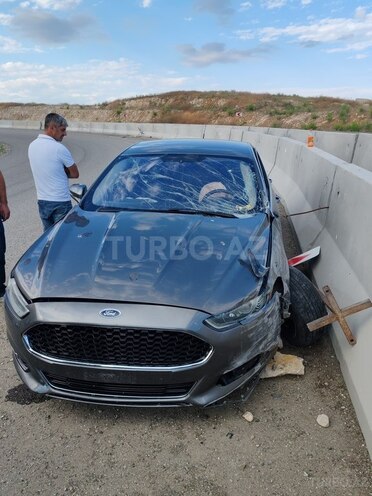 Ford Fusion (North America)-1