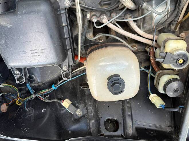 LADA (VAZ) 2107-21