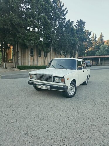 LADA (VAZ) 2107-5