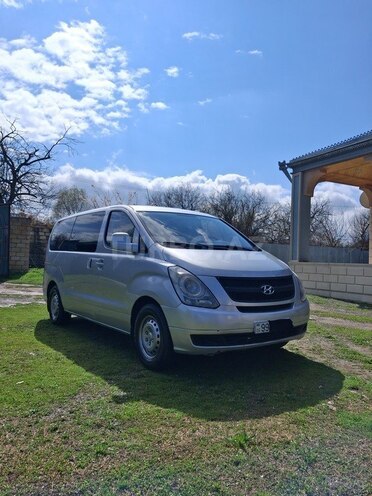 Hyundai H-1-6