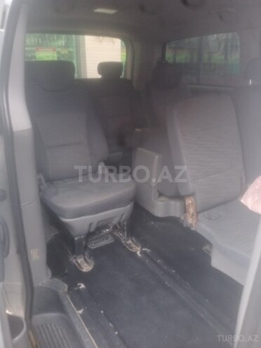 Hyundai H-1-4