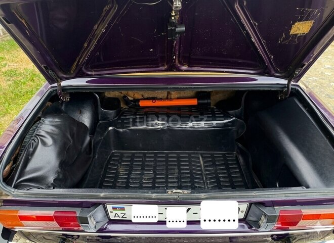 LADA (VAZ) 2106-4